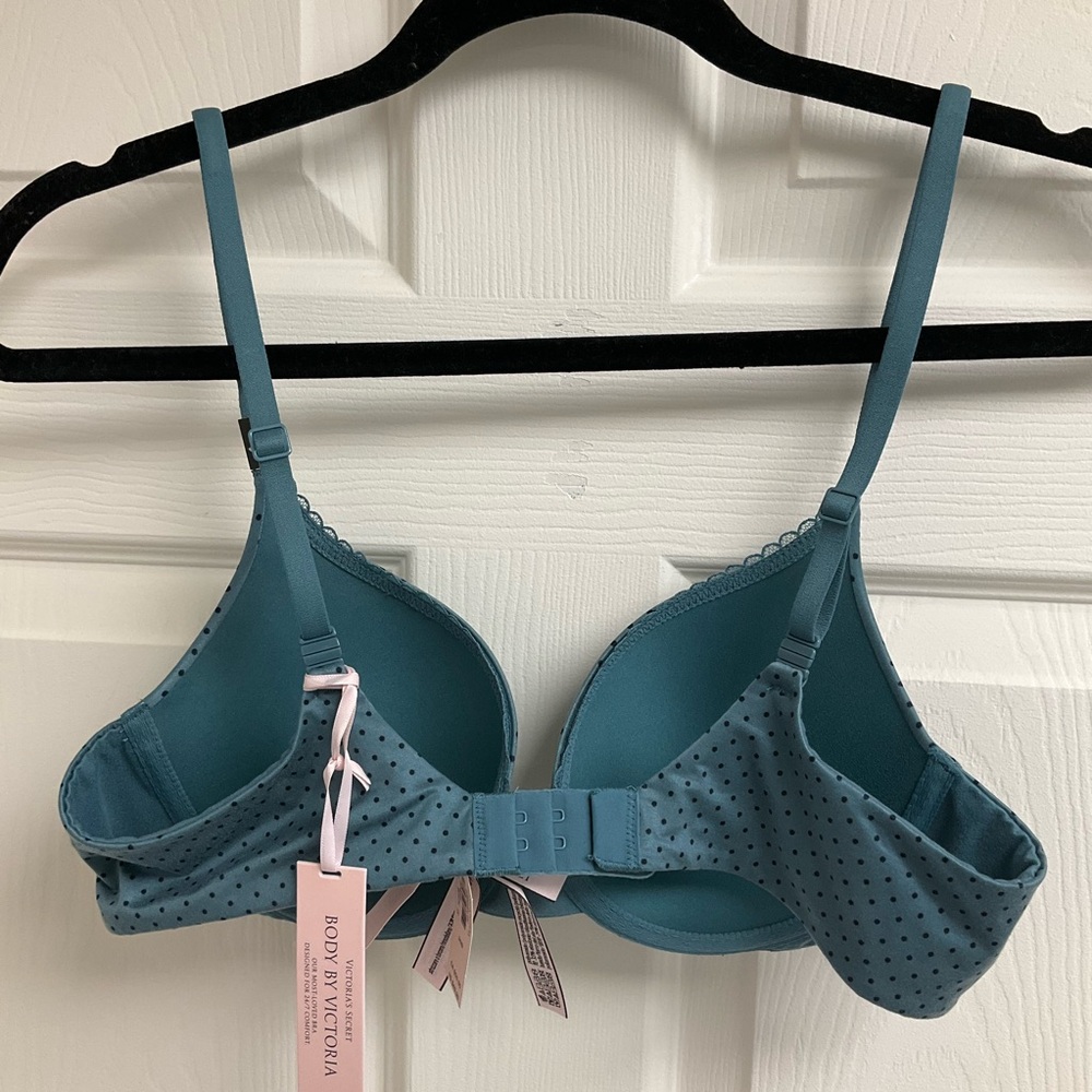 Victoria’s Secret Body by Victoria Padded Bra | NWT - Picture 3 of 5